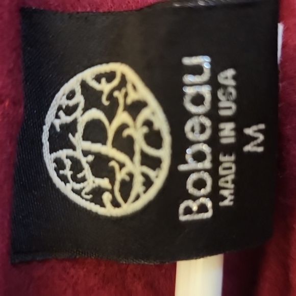 Bobeau sweater super soft, burgundy color size Medium - Picture 2 of 6